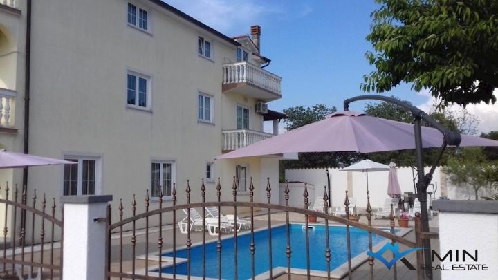 Kuća na prodaju 440 m² – Poreč