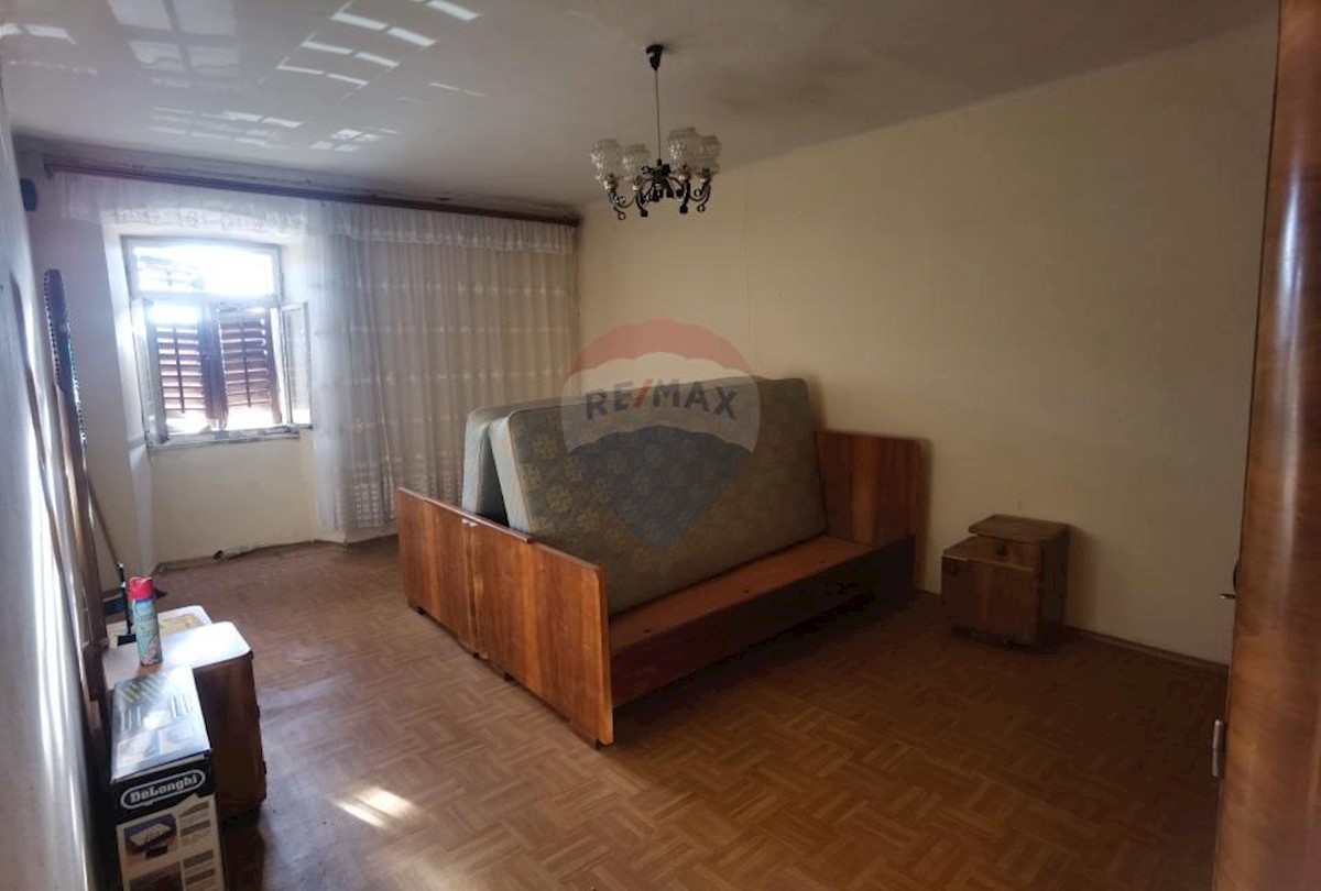 House For sale - ISTARSKA  BARBAN 