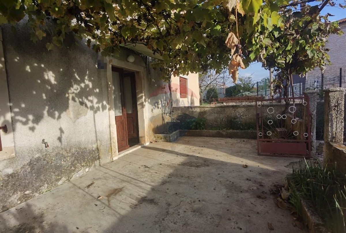 House For sale - ISTARSKA  BARBAN 