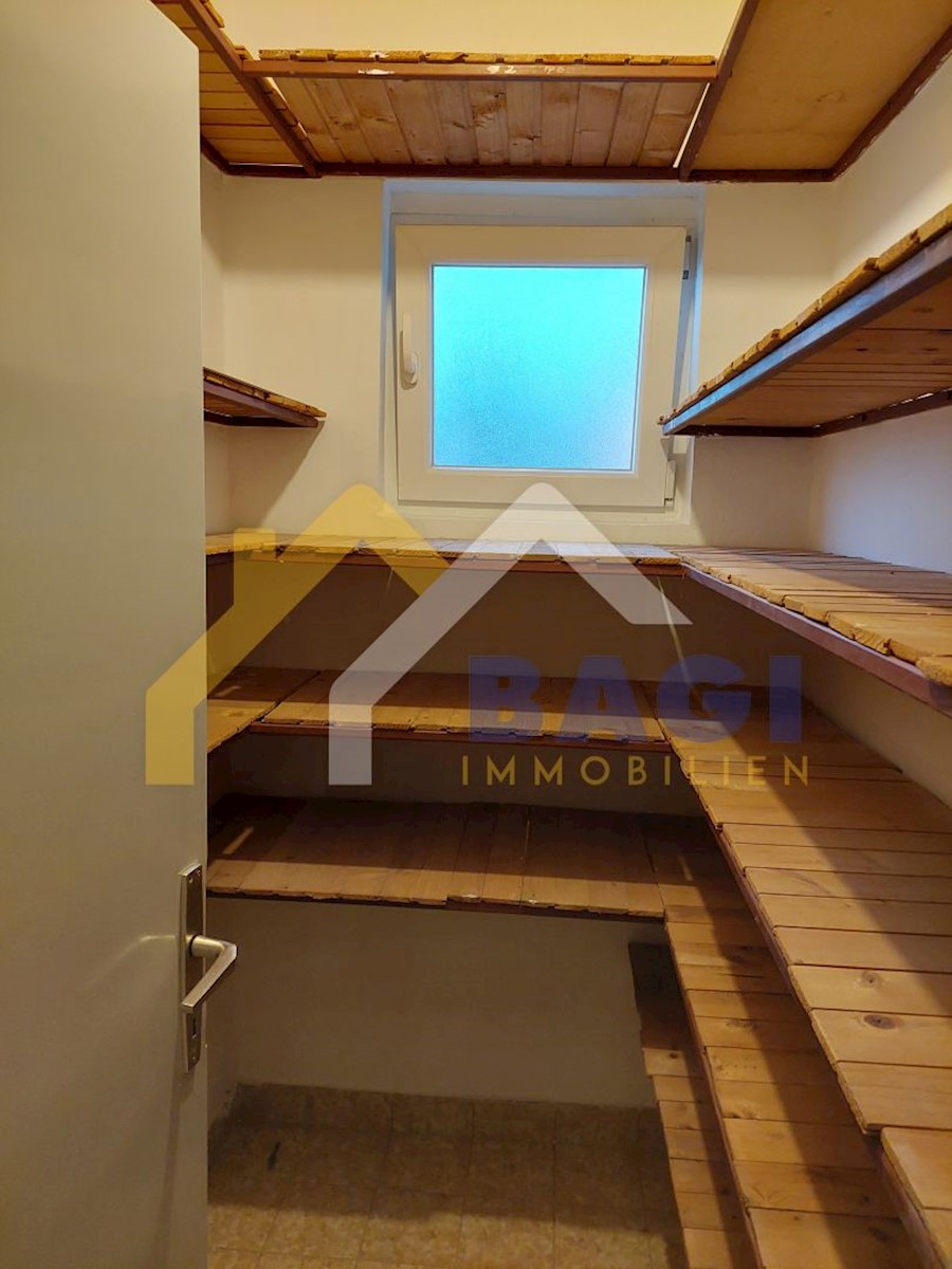 Apartment Zu verkaufen - ISTARSKA  PULA 