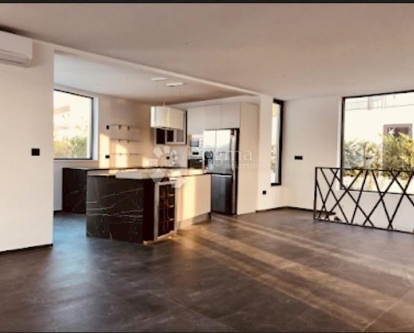 Haus Zu verkaufen - Splitsko-dalmatinska čiovo - foto 3/14