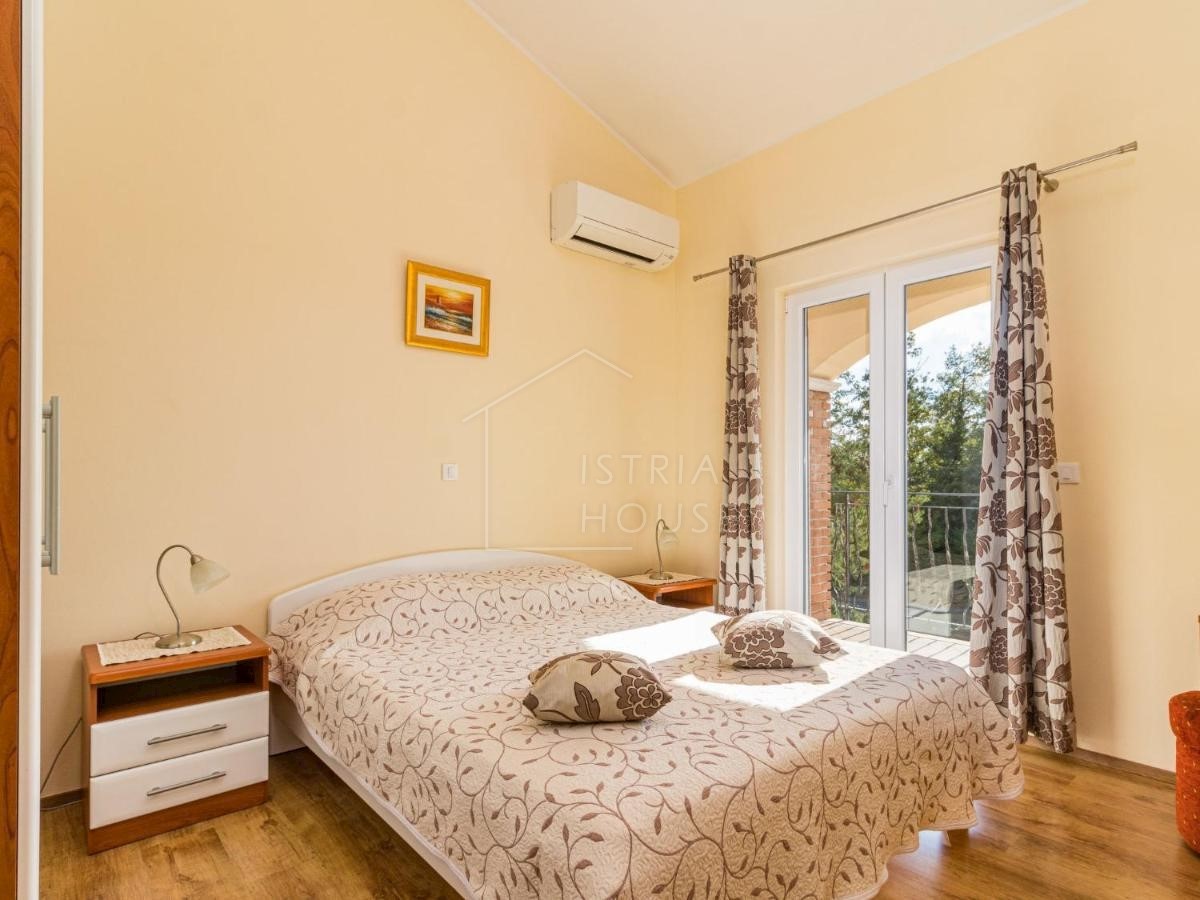 Haus Zu verkaufen - ISTARSKA  POREČ 
