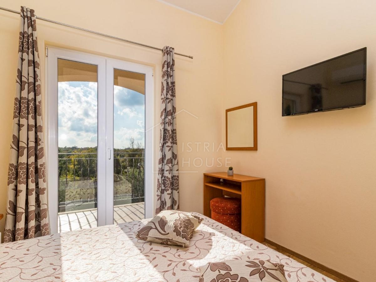 Haus Zu verkaufen - ISTARSKA  POREČ 
