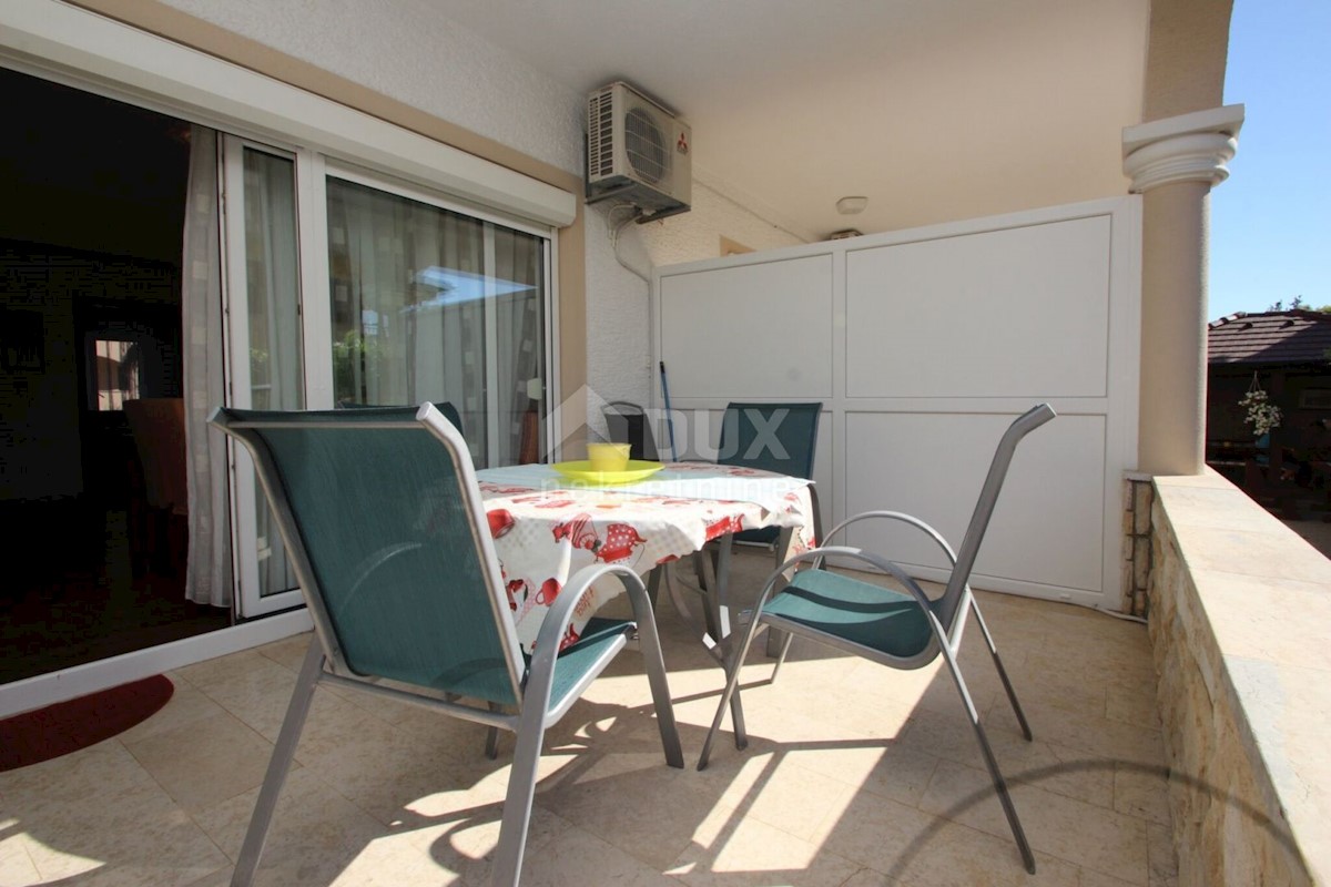 Haus Zu verkaufen - ISTARSKA  POREČ 