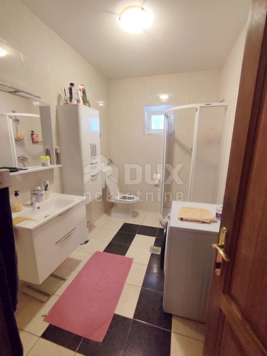 Haus Zu verkaufen - ISTARSKA  POREČ 