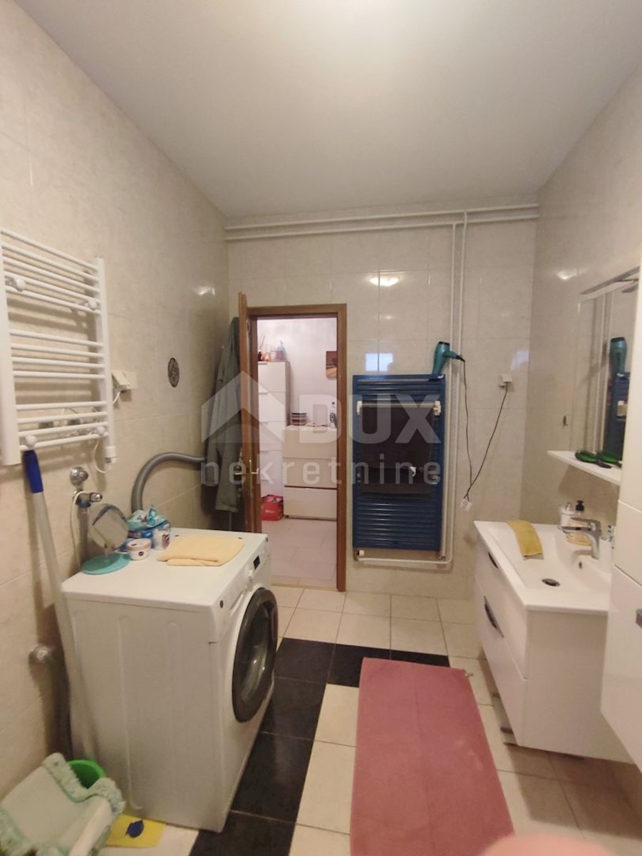 Haus Zu verkaufen - ISTARSKA  POREČ 