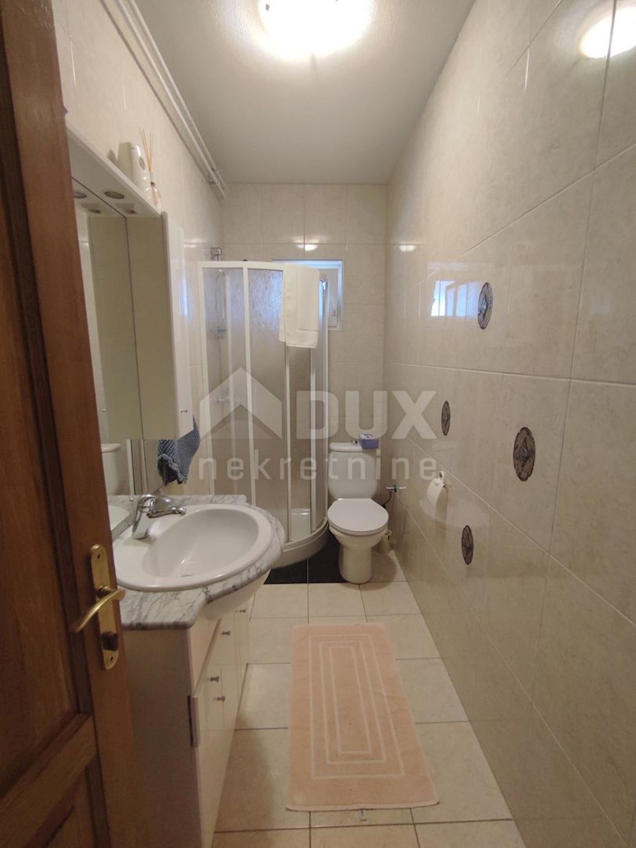 Haus Zu verkaufen - ISTARSKA  POREČ 