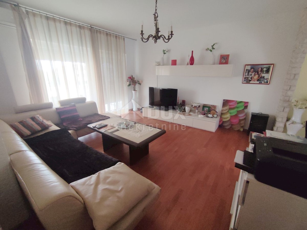 Haus Zu verkaufen - ISTARSKA  POREČ 