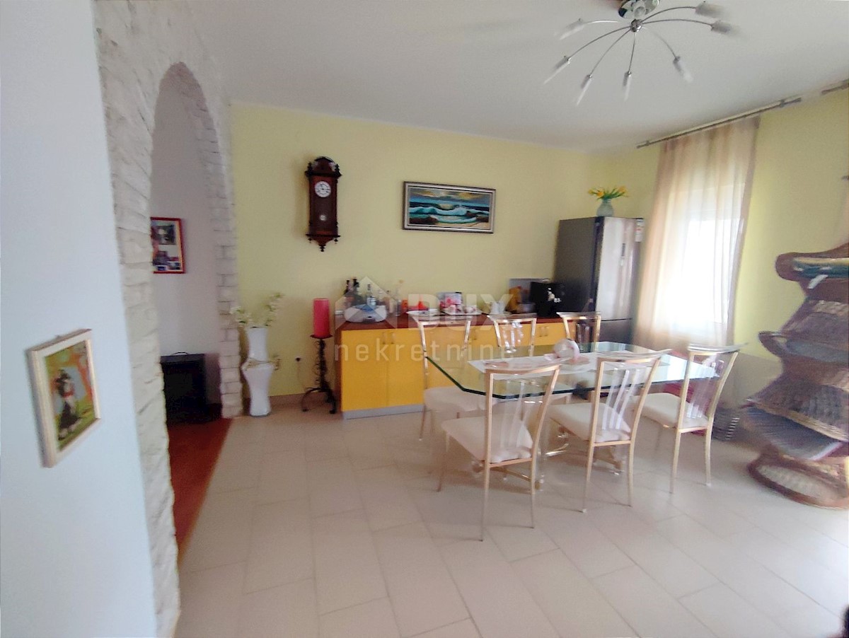 Haus Zu verkaufen - ISTARSKA  POREČ 