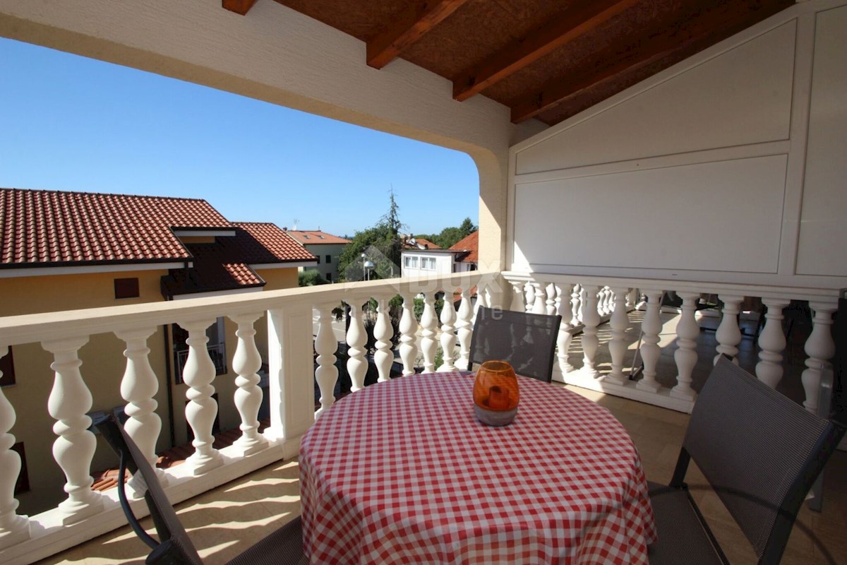 Haus Zu verkaufen - ISTARSKA  POREČ 