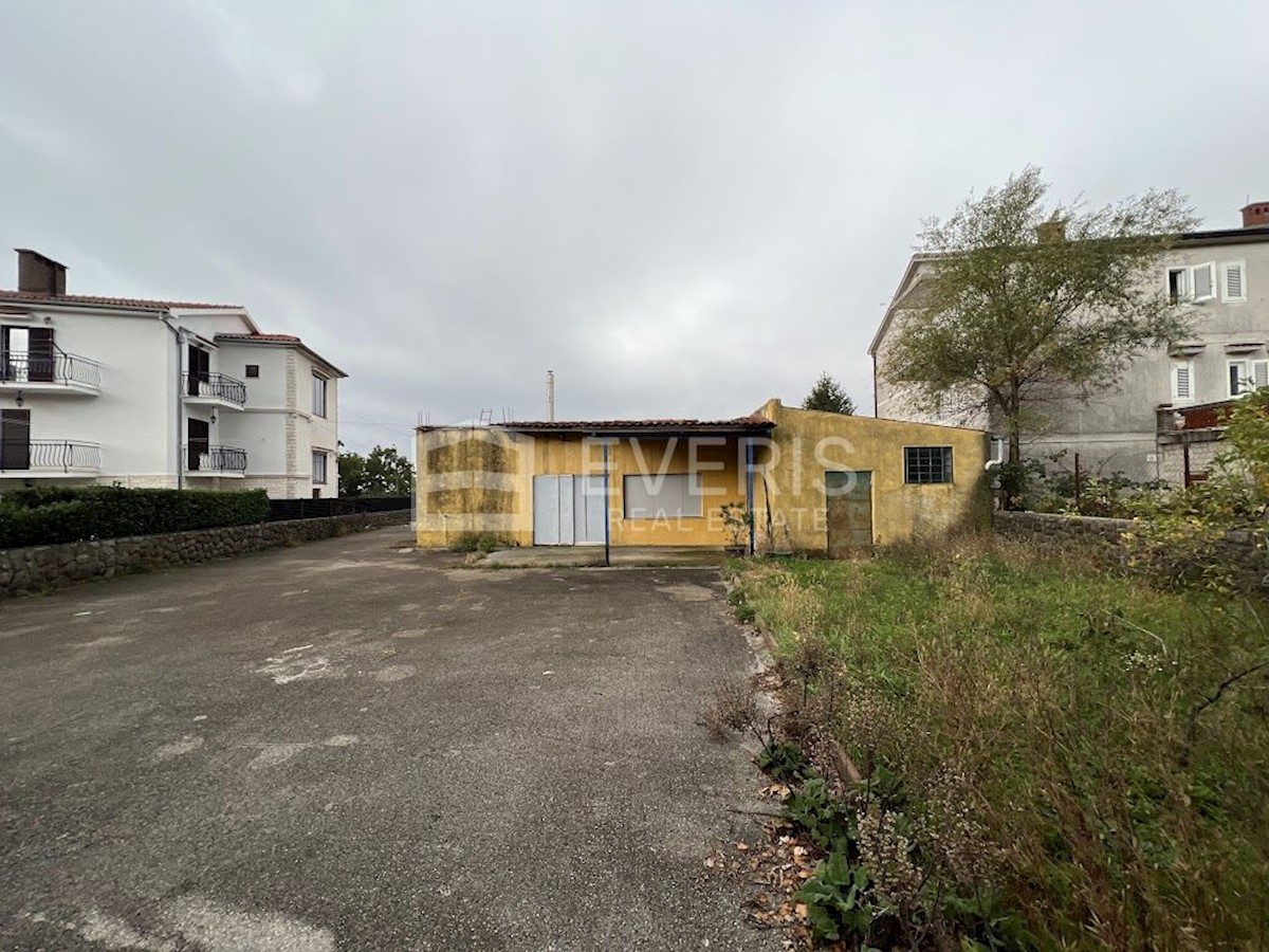 Haus Zu verkaufen - PRIMORSKO-GORANSKA  KASTAV 