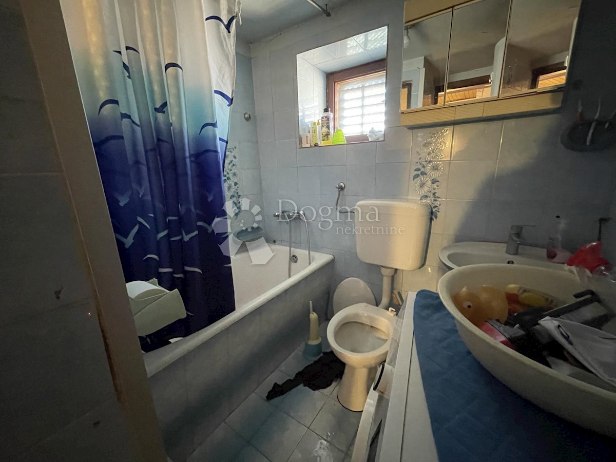 Apartment Zu verkaufen - ISTARSKA  PULA 