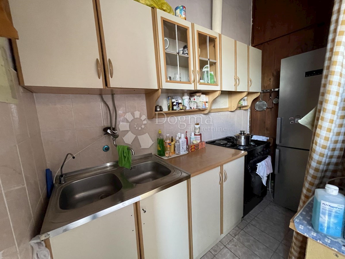 Apartment Zu verkaufen - ISTARSKA  PULA 