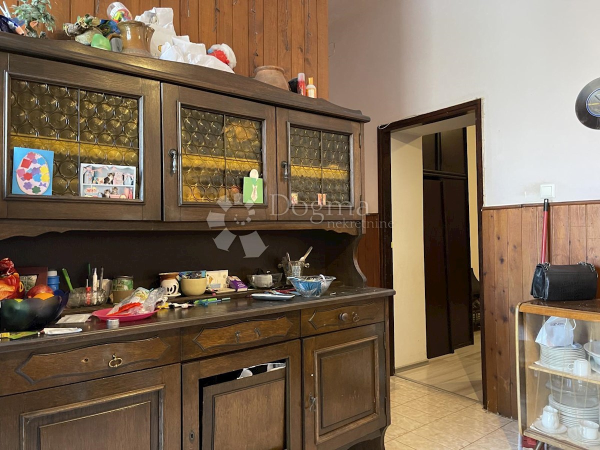 Apartment Zu verkaufen - ISTARSKA  PULA 