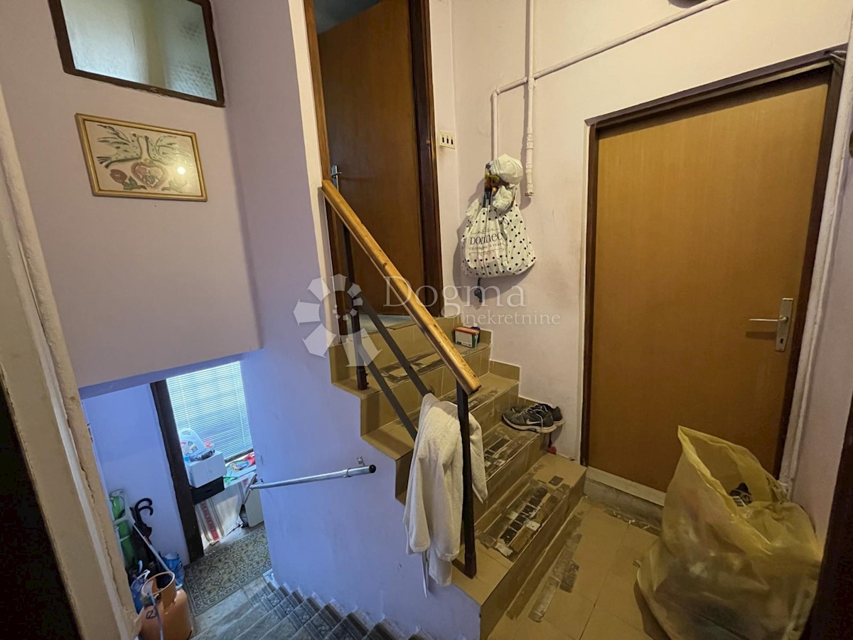 Apartment Zu verkaufen - ISTARSKA  PULA 