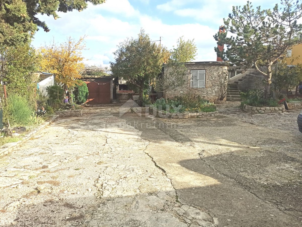 Haus Zu verkaufen - ISTARSKA  MARČANA 