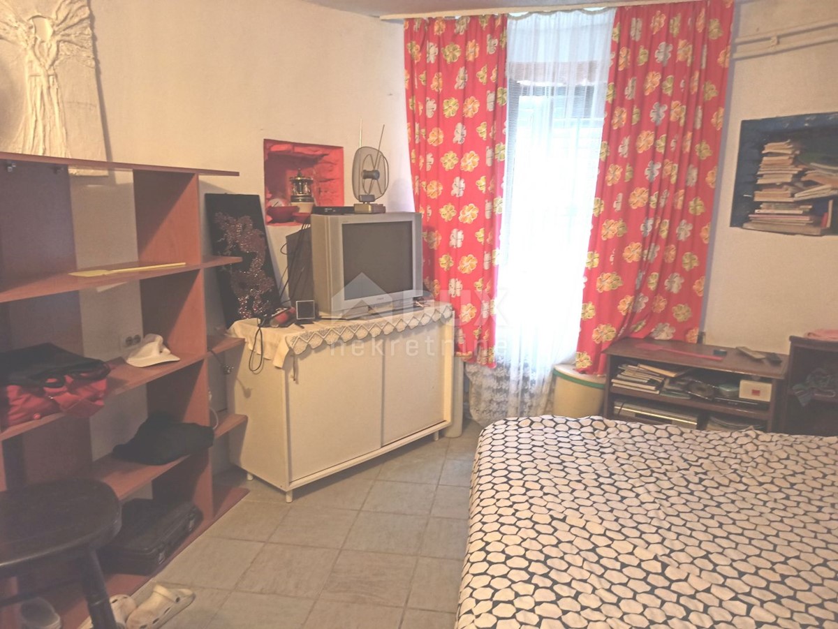 Haus Zu verkaufen - ISTARSKA  MARČANA 