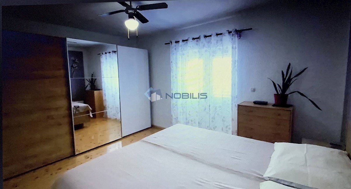 Apartment Zu verkaufen - SPLITSKO-DALMATINSKA  OMIŠ 