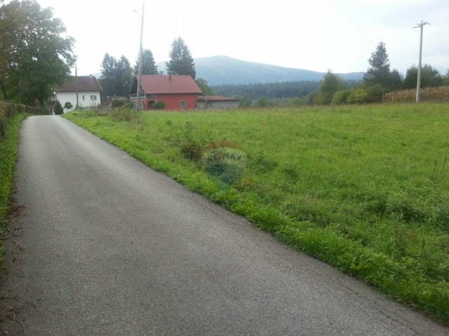 Terrain à vendre 1116 m² – Oštarije