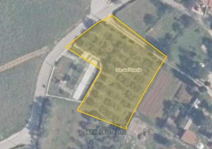 Terreno in vendita 1860 m² – Poreč