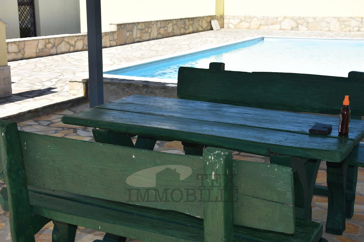 Casa In vendita - ISTARSKA  POREČ 