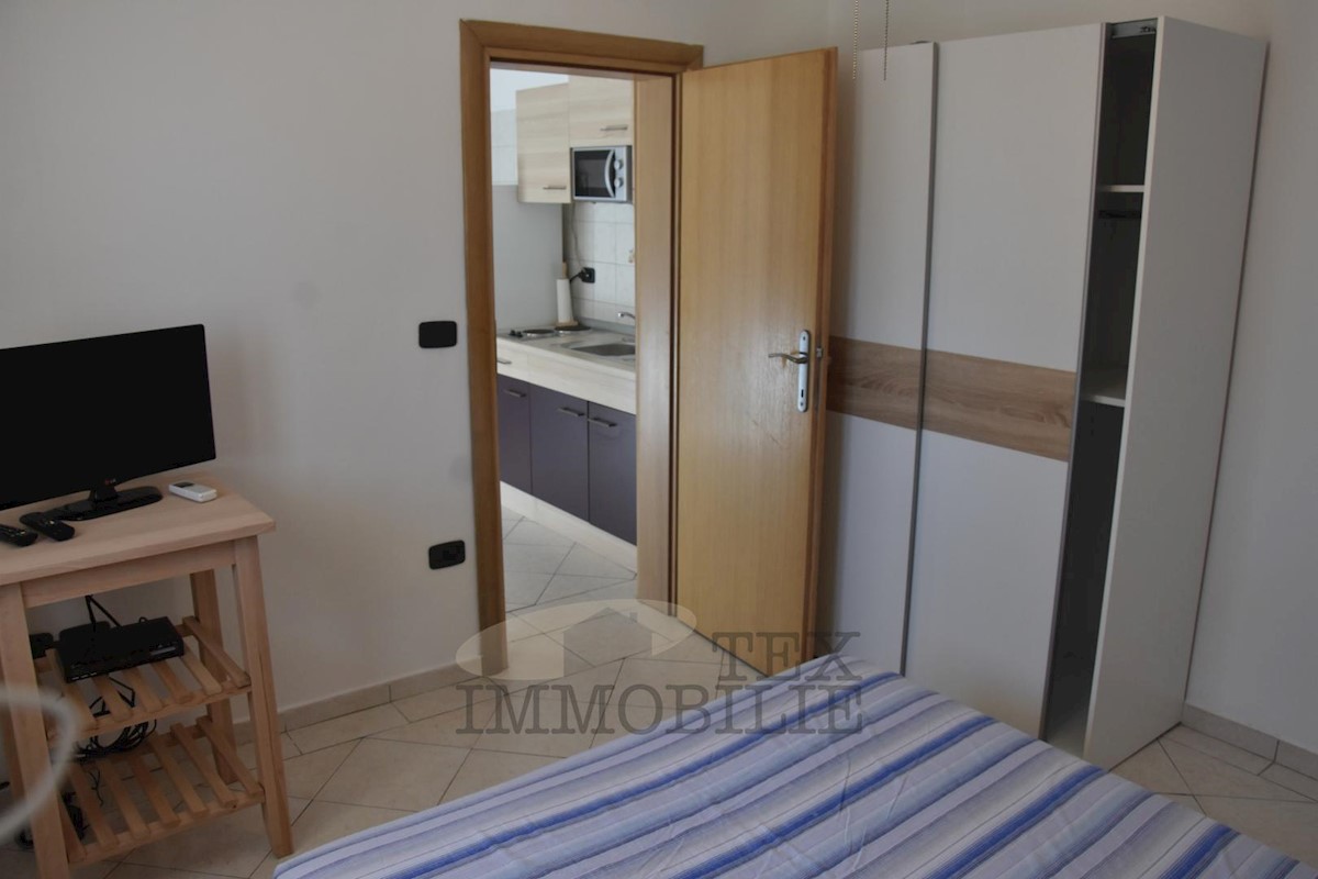 Casa In vendita - ISTARSKA  POREČ 