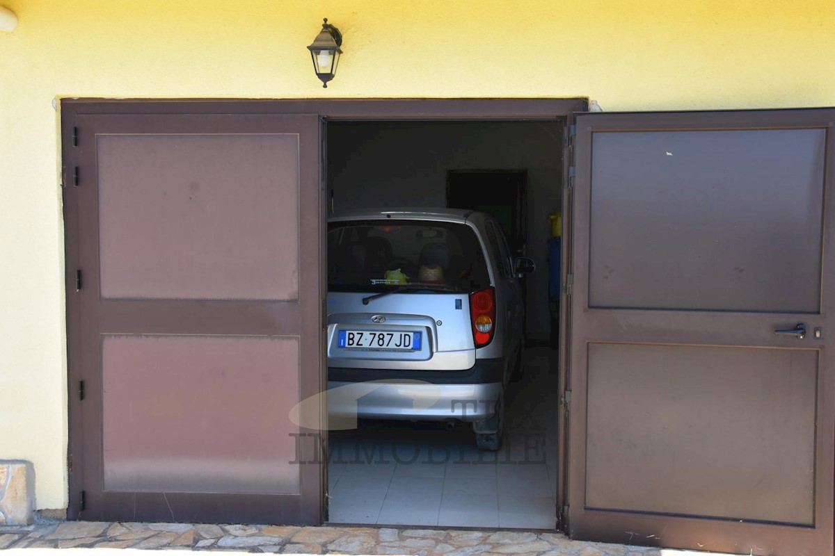 Casa In vendita - ISTARSKA  POREČ 