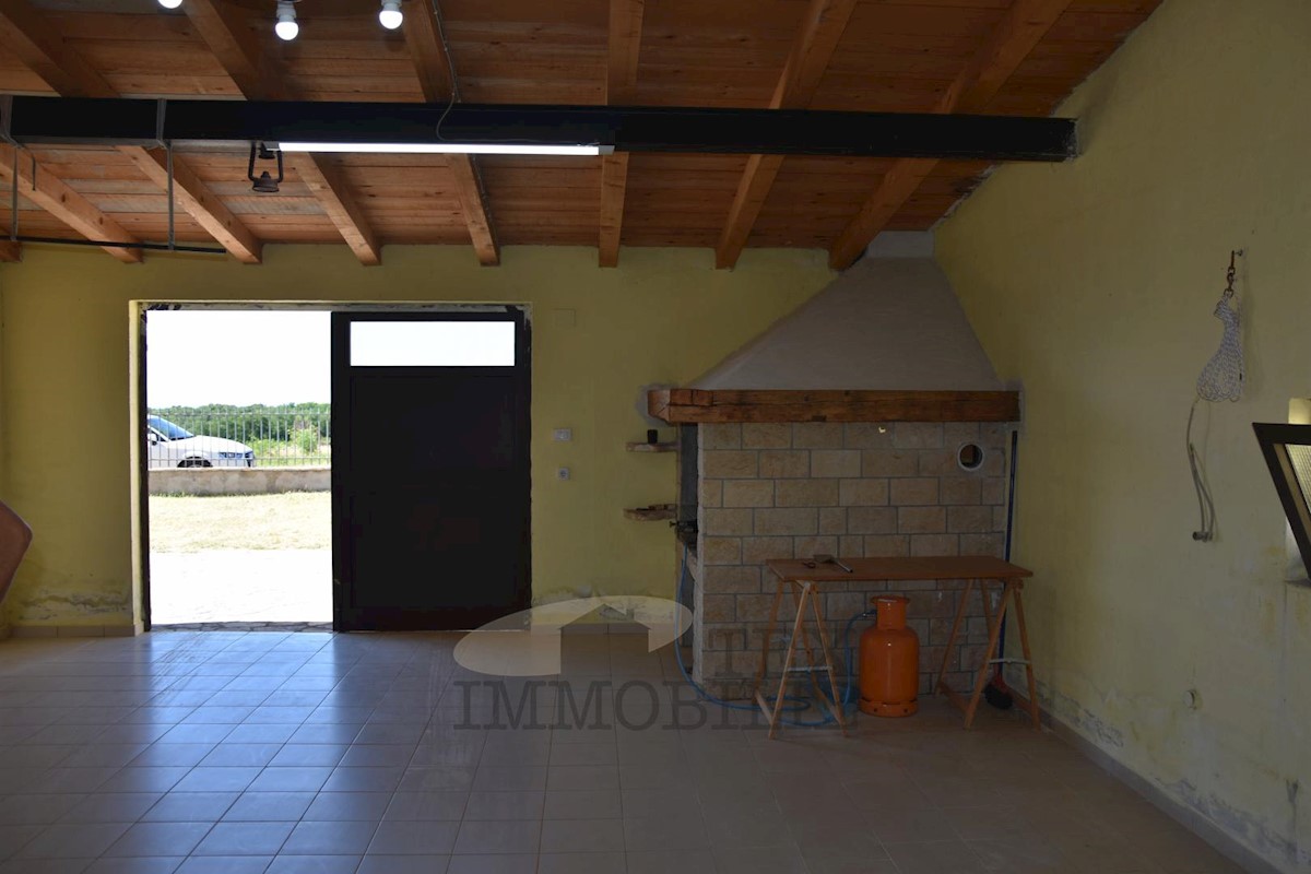 Casa In vendita - ISTARSKA  POREČ 