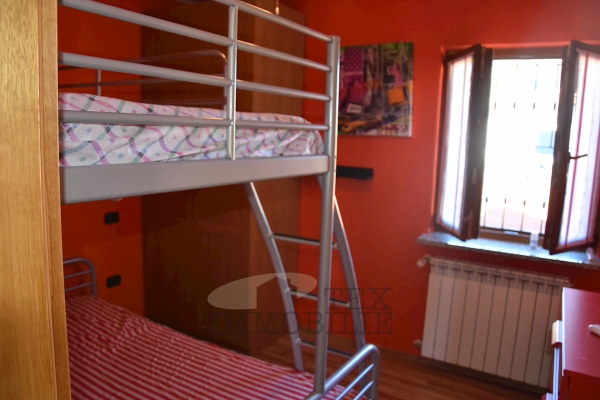 Casa In vendita - ISTARSKA  POREČ 
