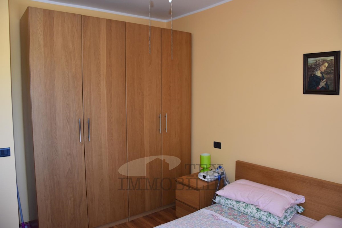 Casa In vendita - ISTARSKA  POREČ 