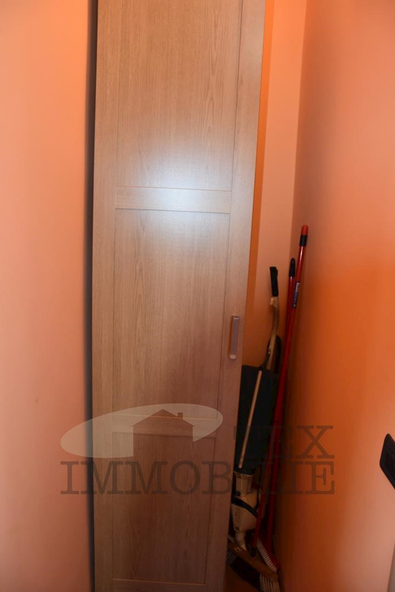 Casa In vendita - ISTARSKA  POREČ 