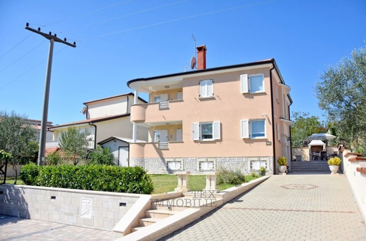 Casa in vendita 255 m² – Poreč