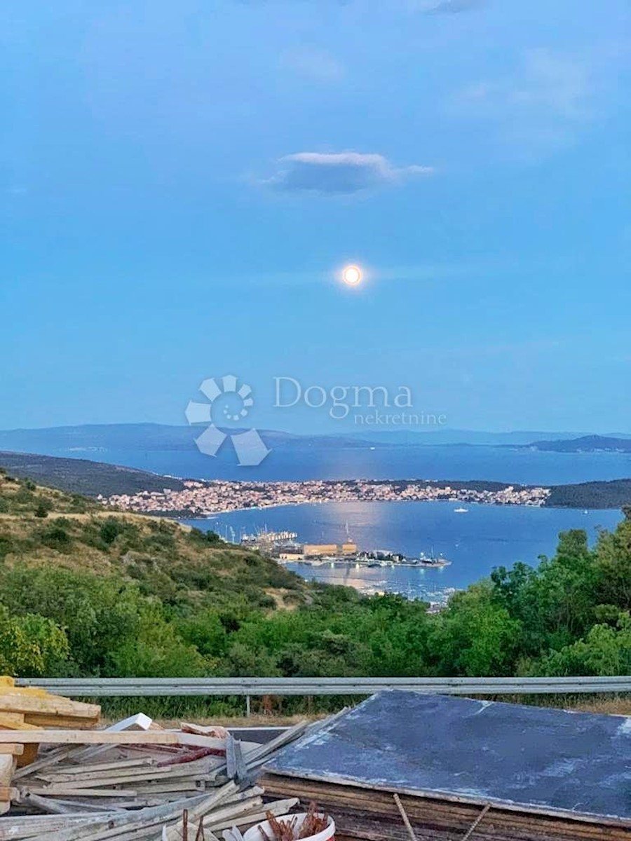 Casa In vendita - SPLITSKO-DALMATINSKA  SEGET 