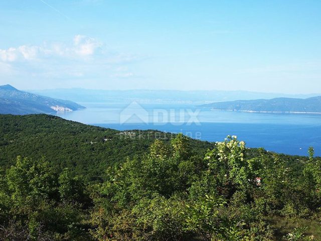 Land for sale 48803 m² – Labin