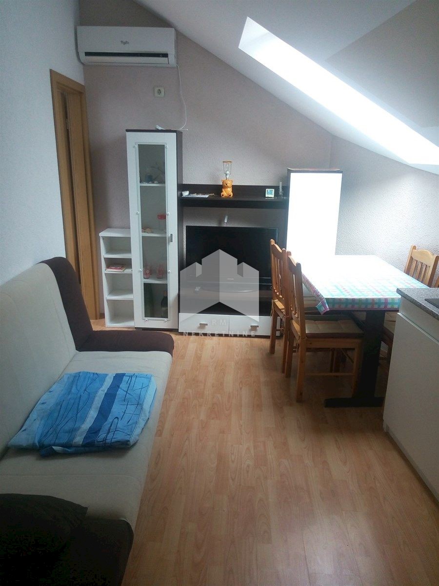 Flat For sale - PRIMORSKO-GORANSKA  VINODOLSKA OPĆINA 