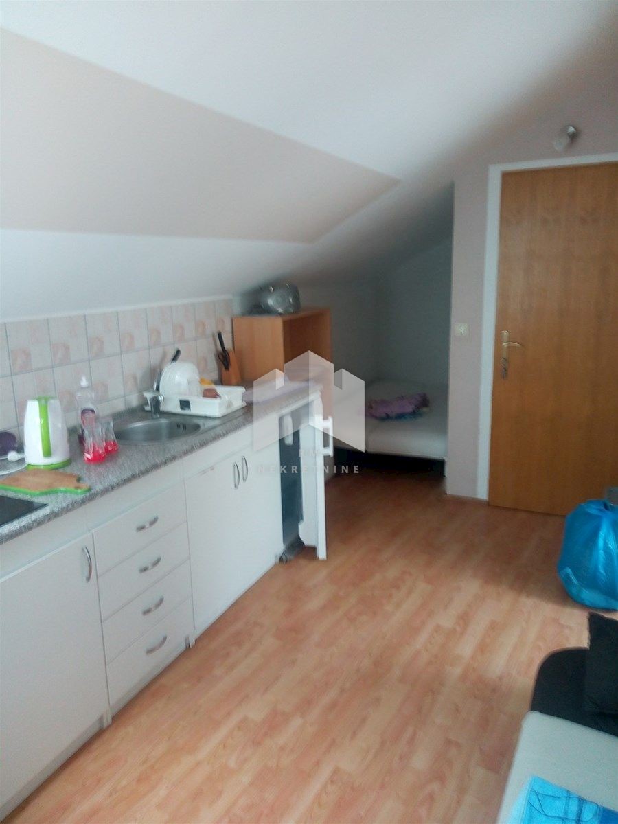 Flat For sale - PRIMORSKO-GORANSKA  VINODOLSKA OPĆINA 