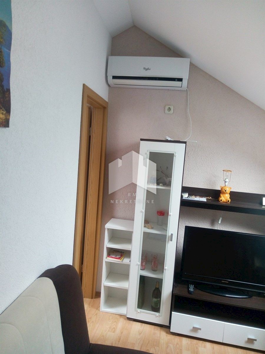 Flat For sale - PRIMORSKO-GORANSKA  VINODOLSKA OPĆINA 