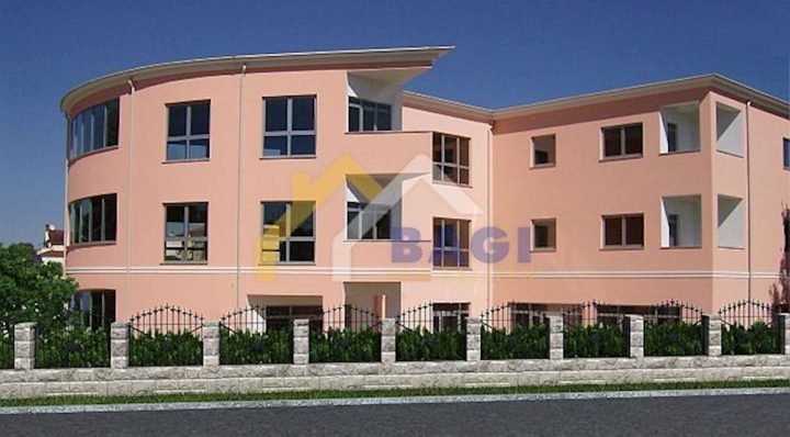 Lokal użytkowy na sprzedaż 1260 m² – Rovinj