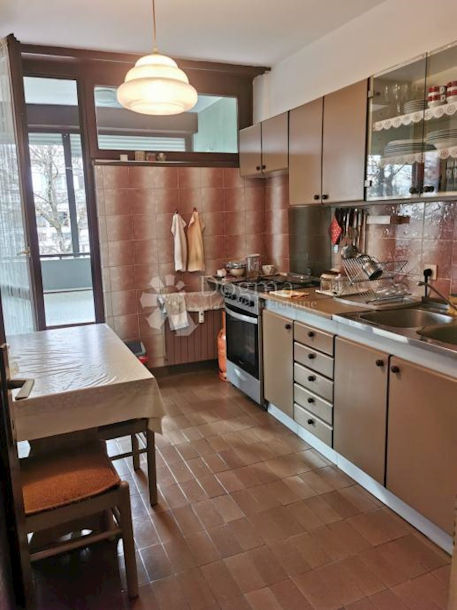 Apartment Zu verkaufen - GRAD ZAGREB  ZAGREB 