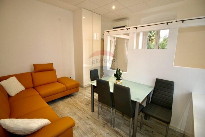 Appartement à louer 35 m² – Lovran