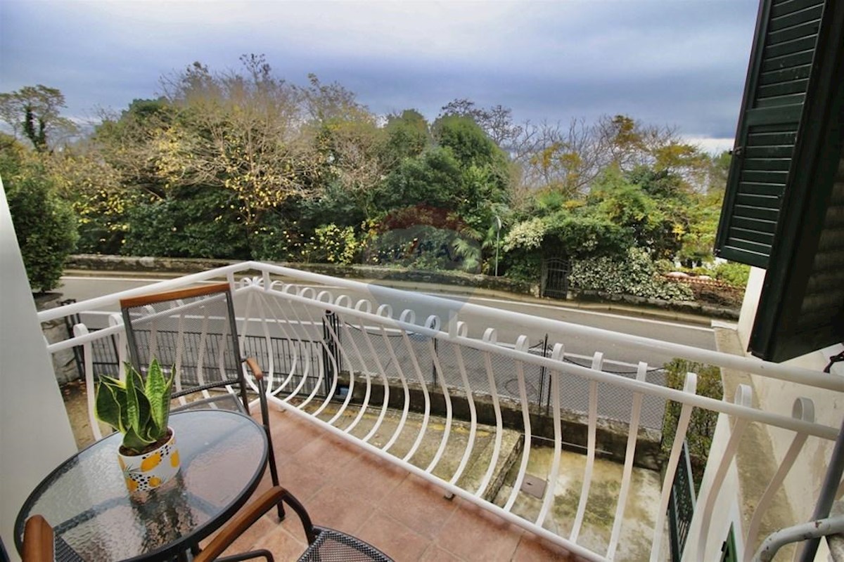 Flat For rent - PRIMORSKO-GORANSKA  LOVRAN 
