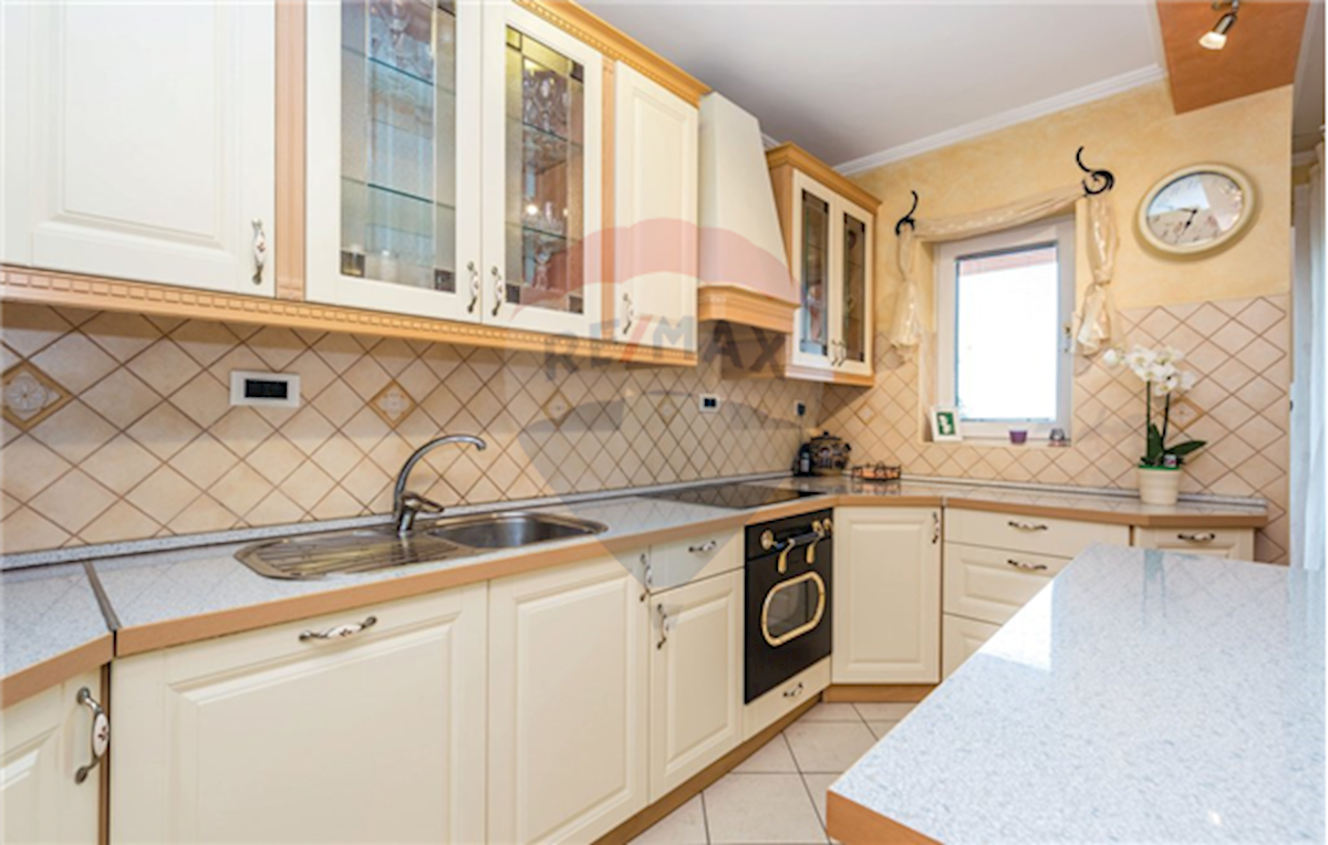 Maison À vendre - PRIMORSKO-GORANSKA  KASTAV 