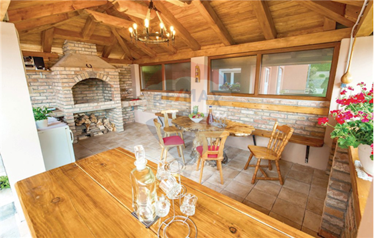 Maison À vendre - PRIMORSKO-GORANSKA  KASTAV 