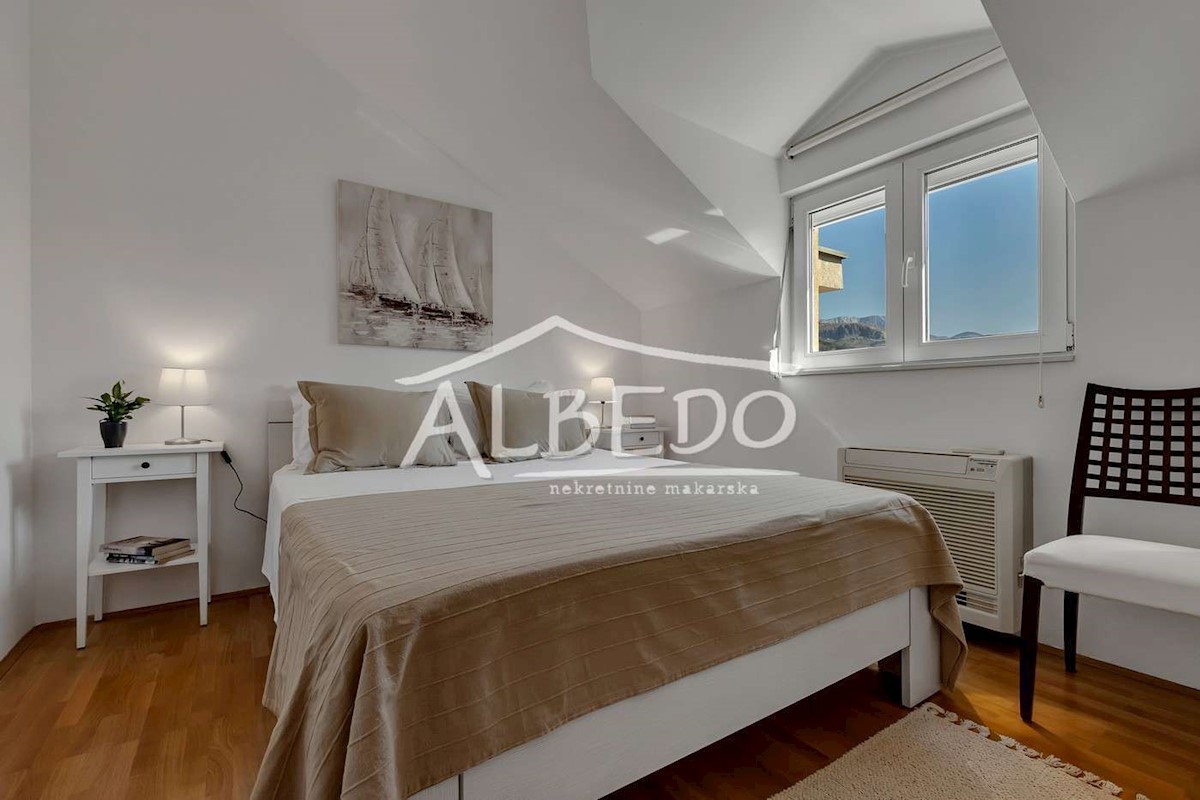 Appartement À vendre - SPLITSKO-DALMATINSKA  MAKARSKA 