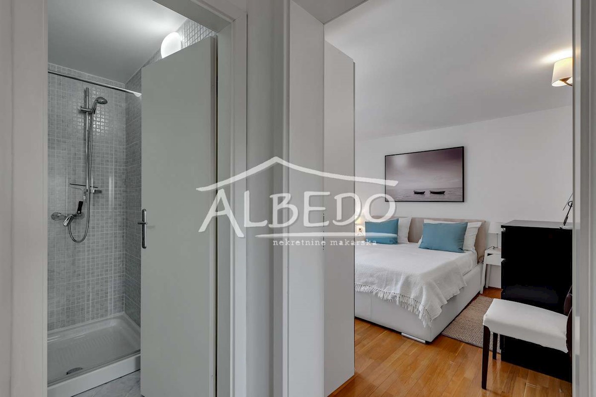 Appartement À vendre - SPLITSKO-DALMATINSKA  MAKARSKA 