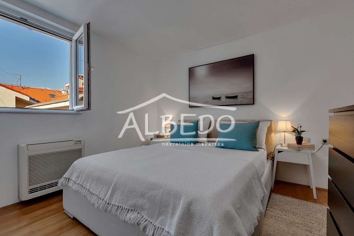 Appartement À vendre - SPLITSKO-DALMATINSKA  MAKARSKA 