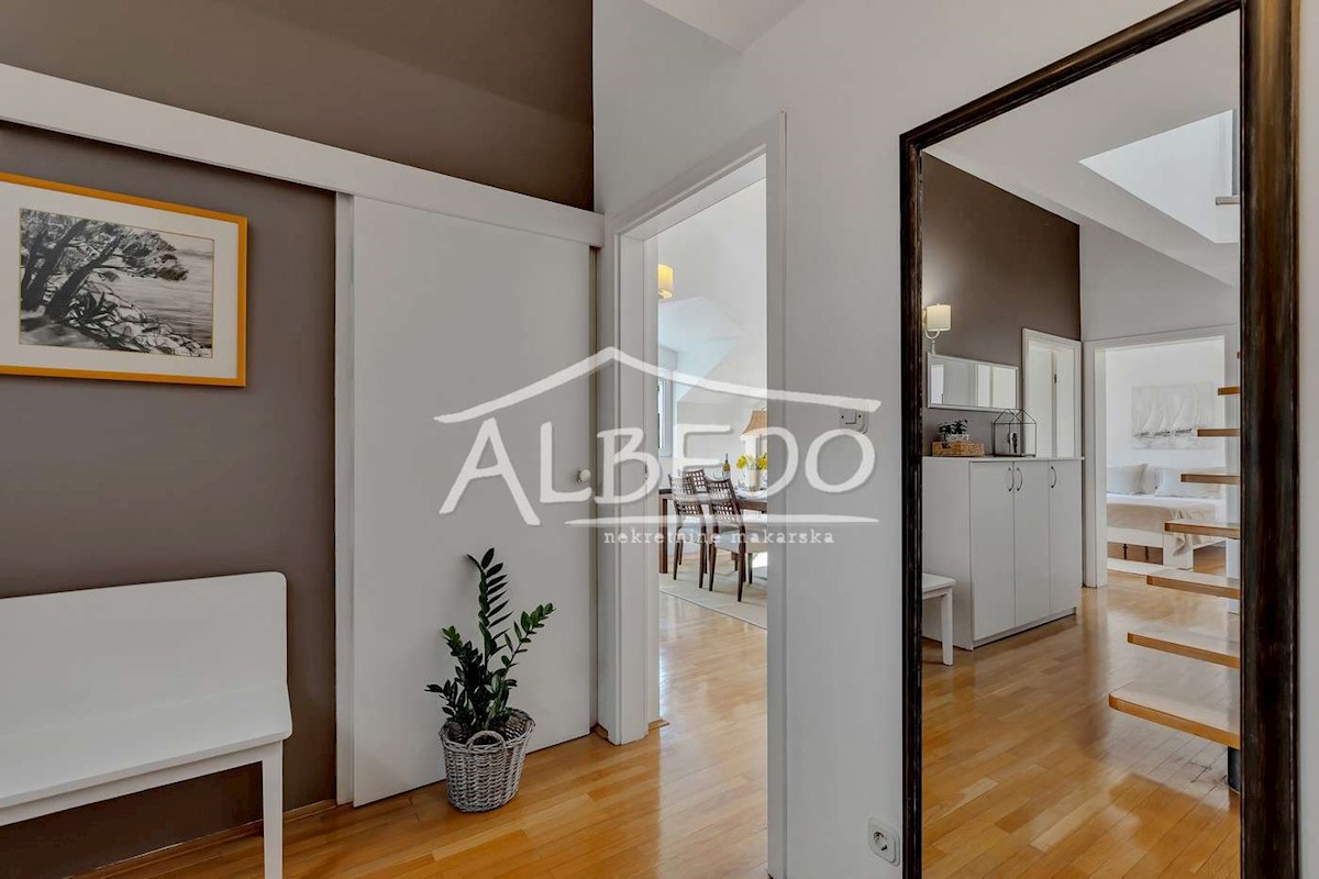 Appartement À vendre - SPLITSKO-DALMATINSKA  MAKARSKA 