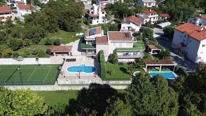 House for sale 400 m² – Pobri