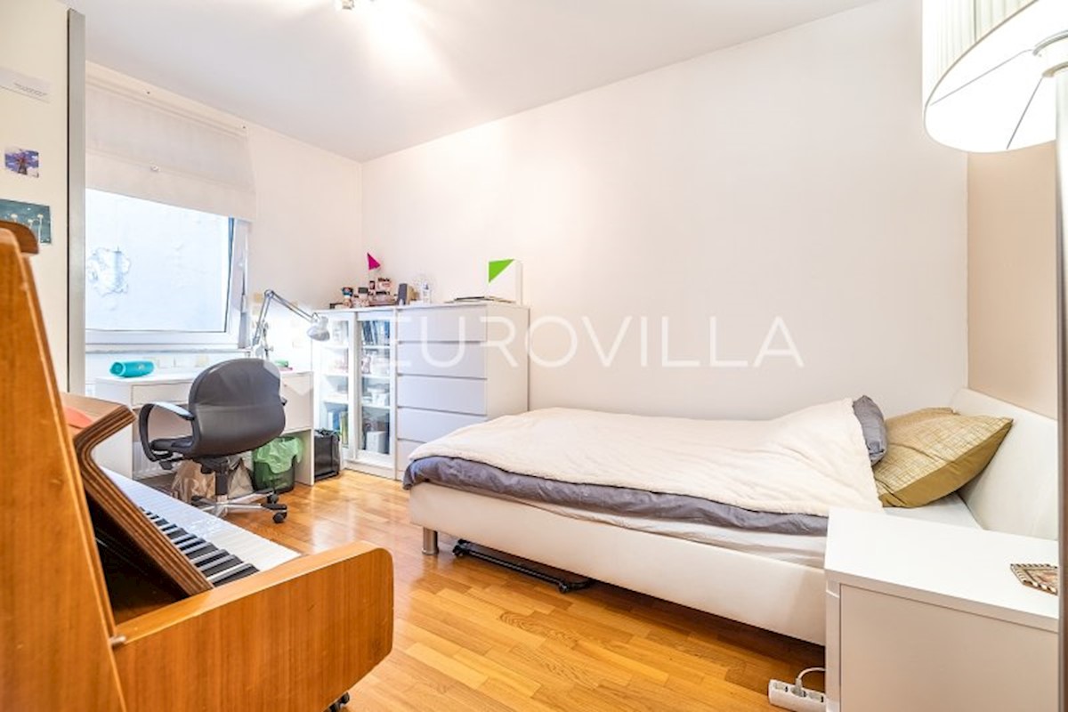 Appartement À vendre - GRAD ZAGREB  ZAGREB 