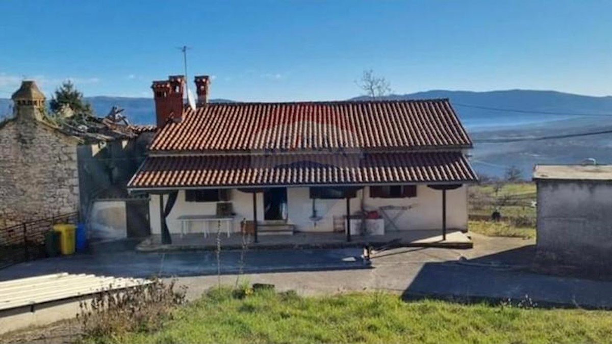 Casa In vendita - ISTARSKA  PIĆAN 